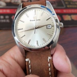 Meet your Posher, Abraham